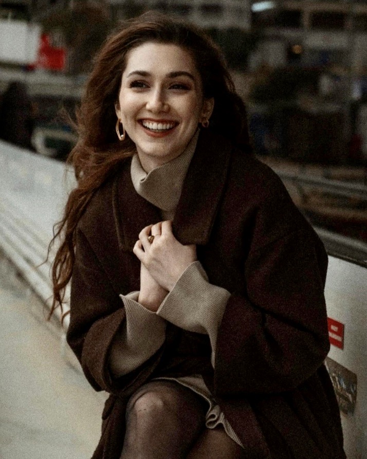 Burcu Oktav - Müge Orkun Menajerlik